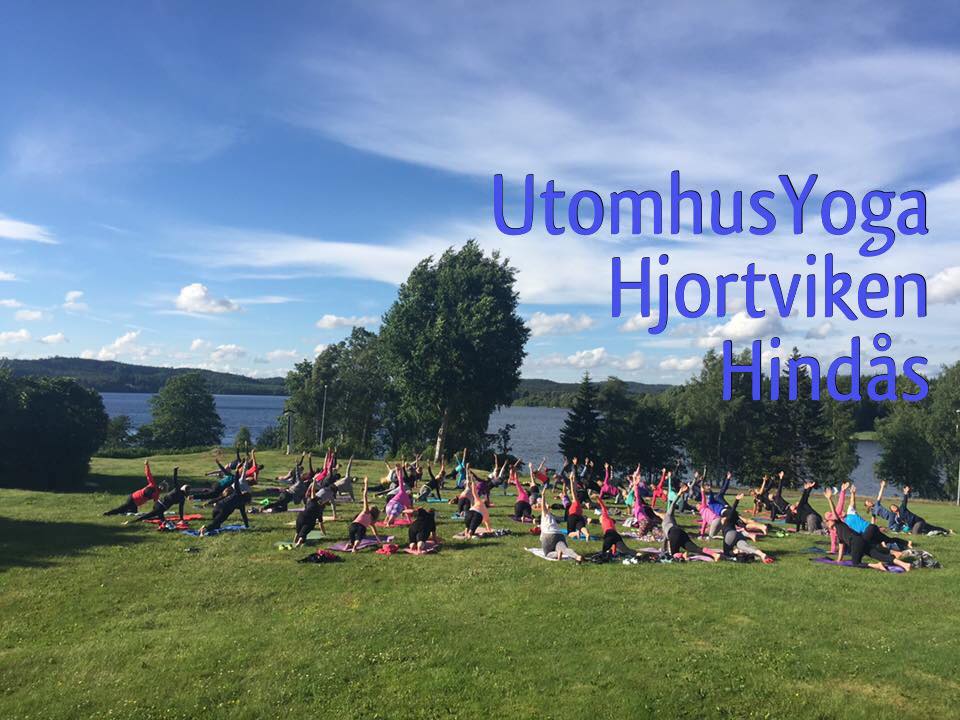 Utomhusyoga i Hindås